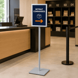 Porte-Affiche sur Pied Vertical en situation